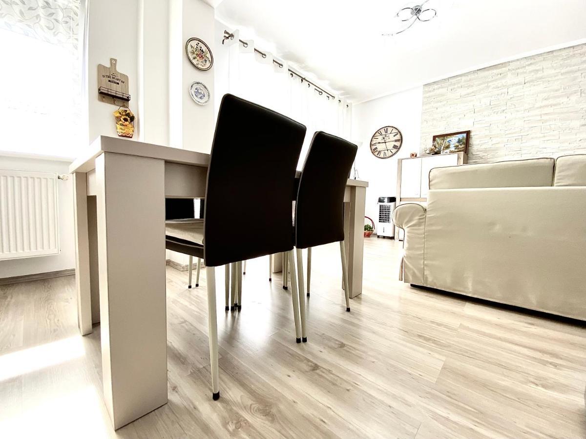 Апартаменты Nataly'S House Брашов Экстерьер фото